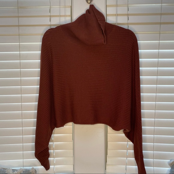 Aritzia - ‘Naomi’ sweater - Picture 4 of 4